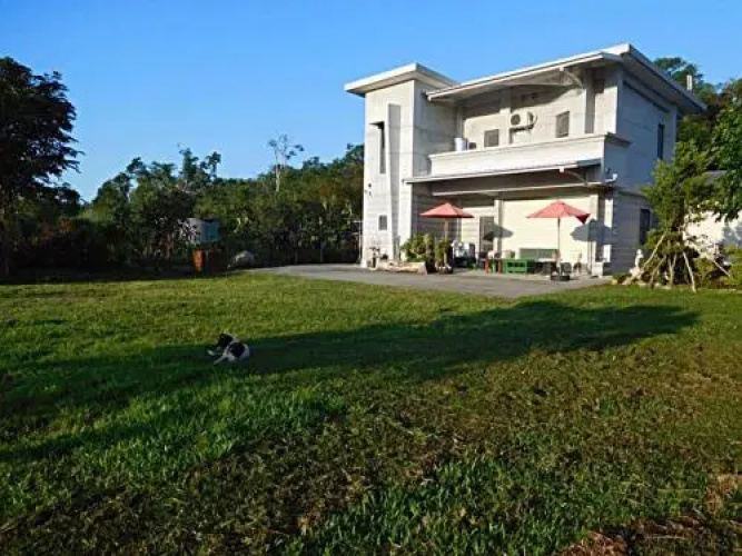 South 215 Homestay