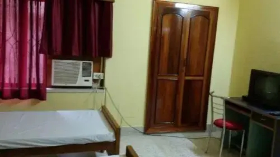 Sayantika Guest House