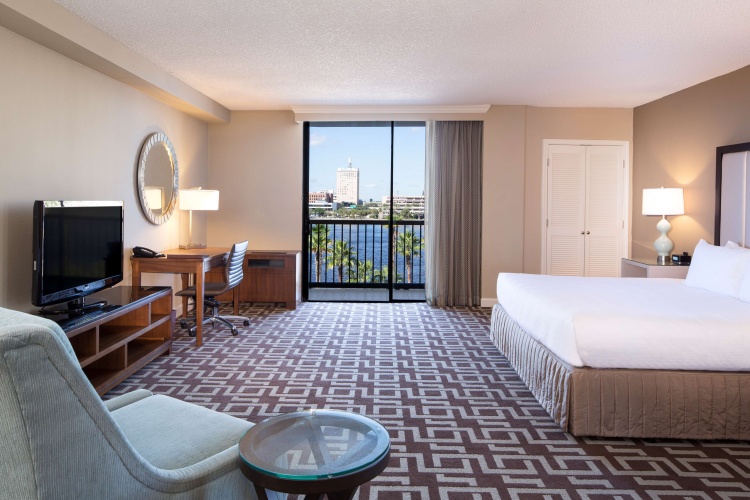 DoubleTree by Hilton Jacksonville Riverfront photo 8