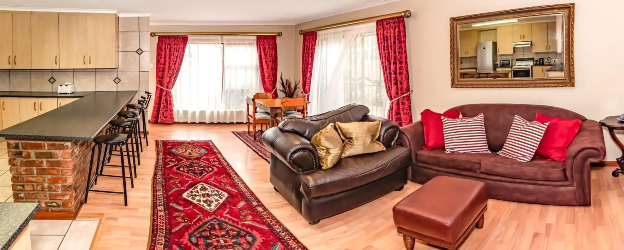 Antiqua Cottage