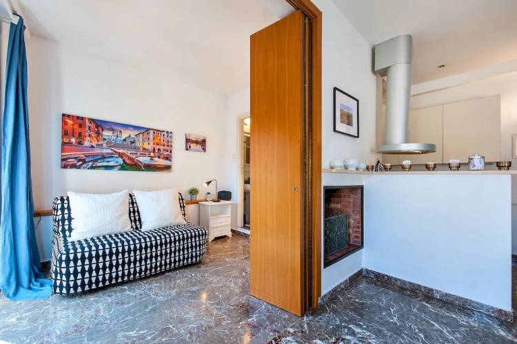Spanish Steps Apartment
