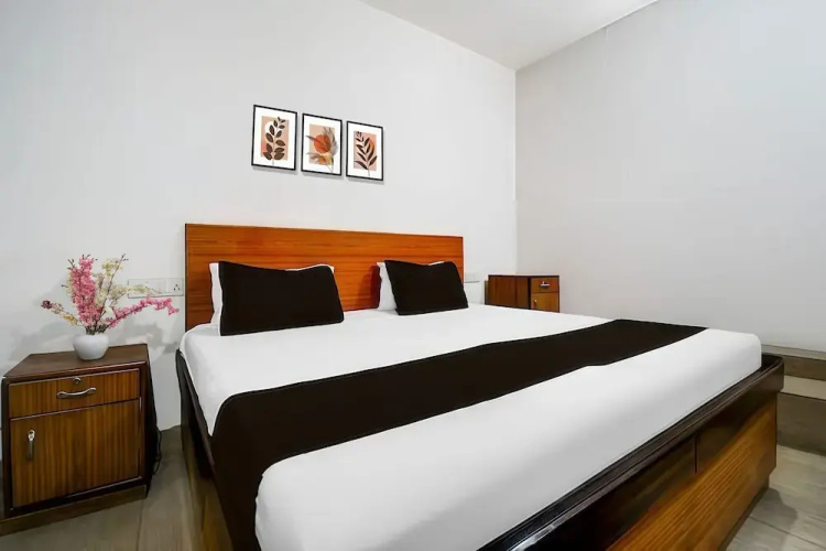 Shri Krishna Guest House