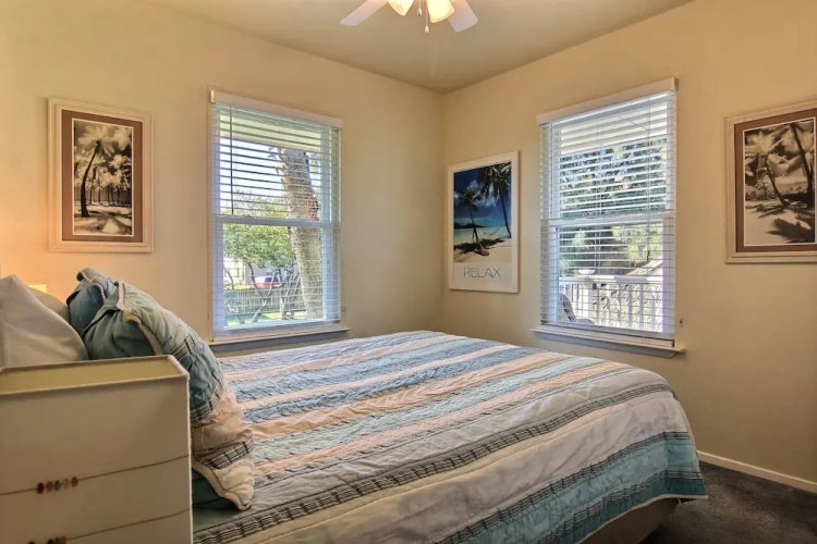 3 Bedrooms Cottage