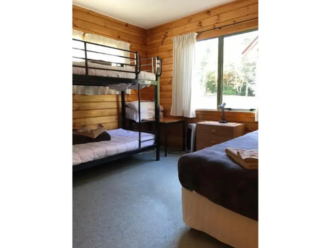 Forest Peak Motel