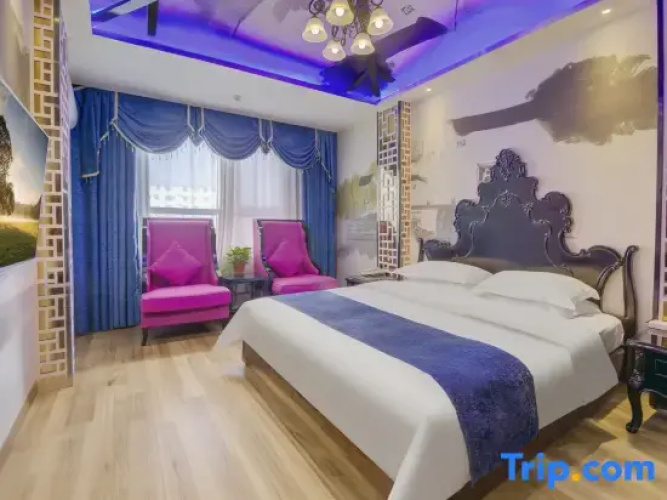 Deluxe Single room