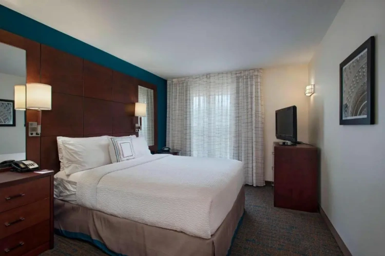 1 Bedroom Double Suite