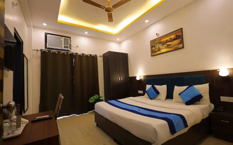 Hotel Admire Stay