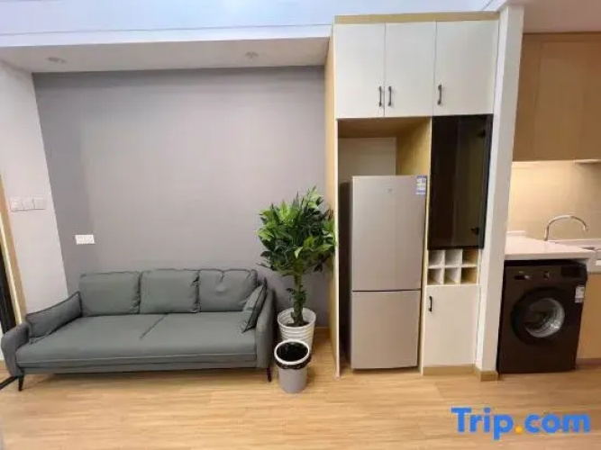 Tuxiang Apartment