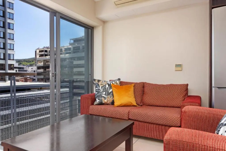 Icon 702 Luxury Apartment by HostAgents
