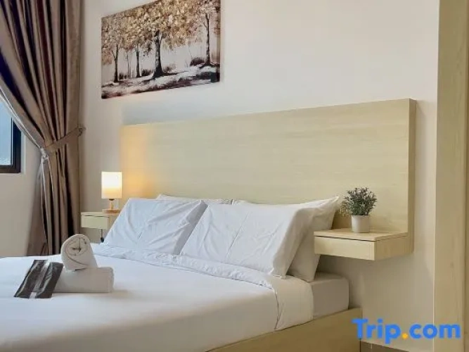 3 Bedrooms Apartment