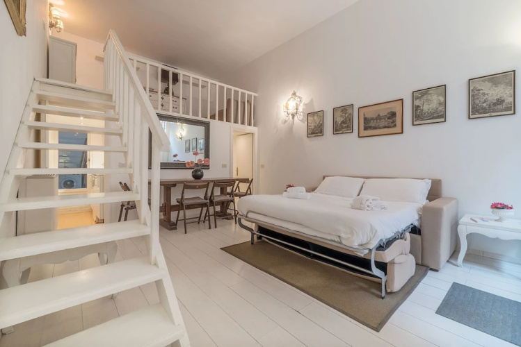 Indipendent Access Apartment in Largo Orbitelli - Ac/wi-fi