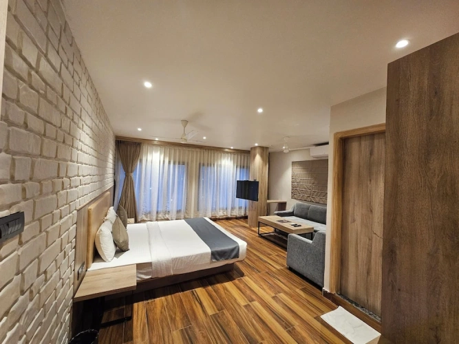 Luxury Double room with city view
