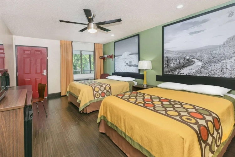 Quadruple room