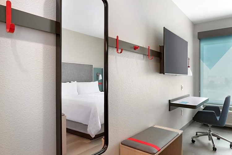 Standard Sextuple room