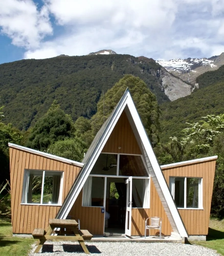 Standard Chalet