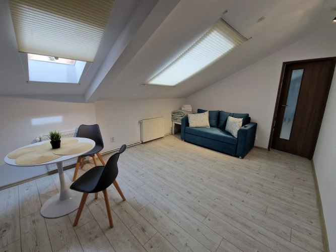 Economy Suite
