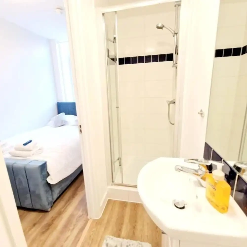 Deluxe Double room with city view