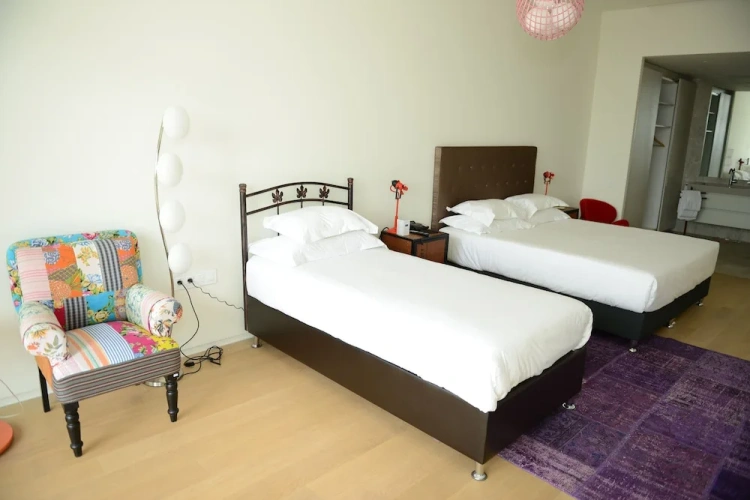 1 Bedroom Family Apartment with balcony and with harbour view