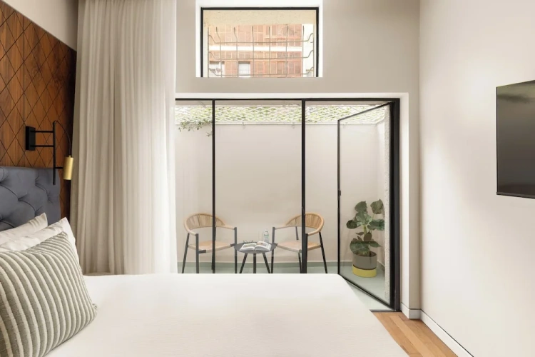 Superior room