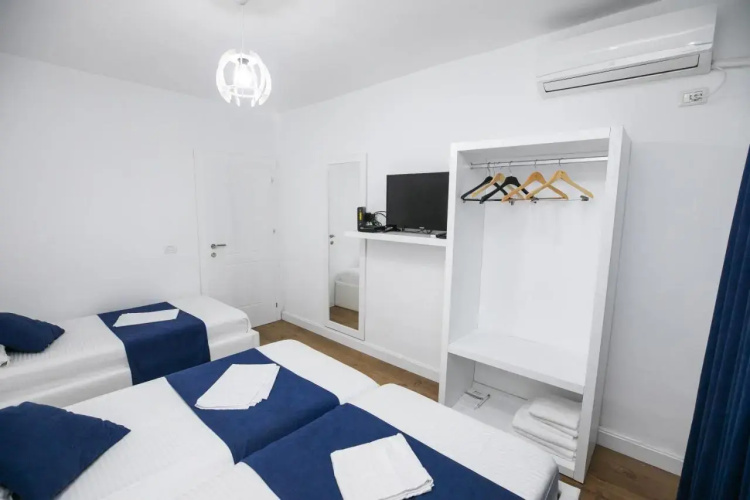 Natea Apartments