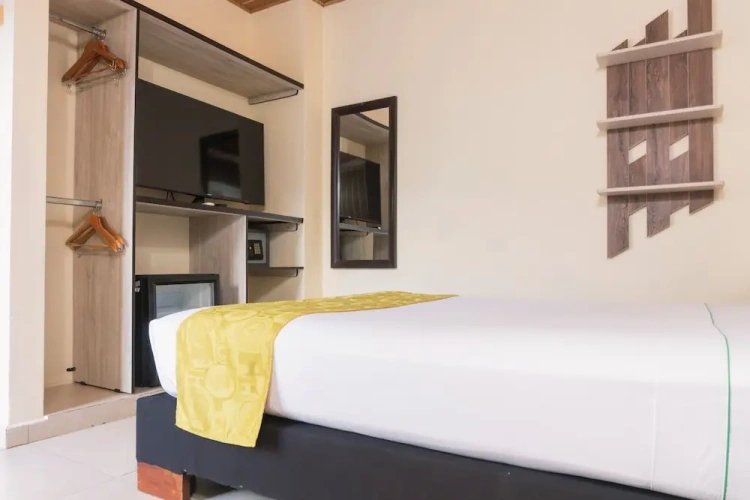 Standard Single room