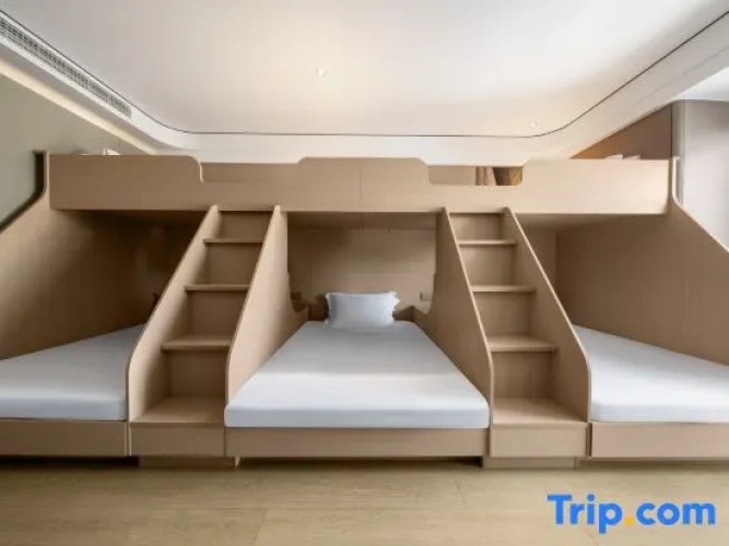 Superior Quintuple room