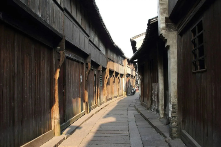Wuzhen Jingyou Inn