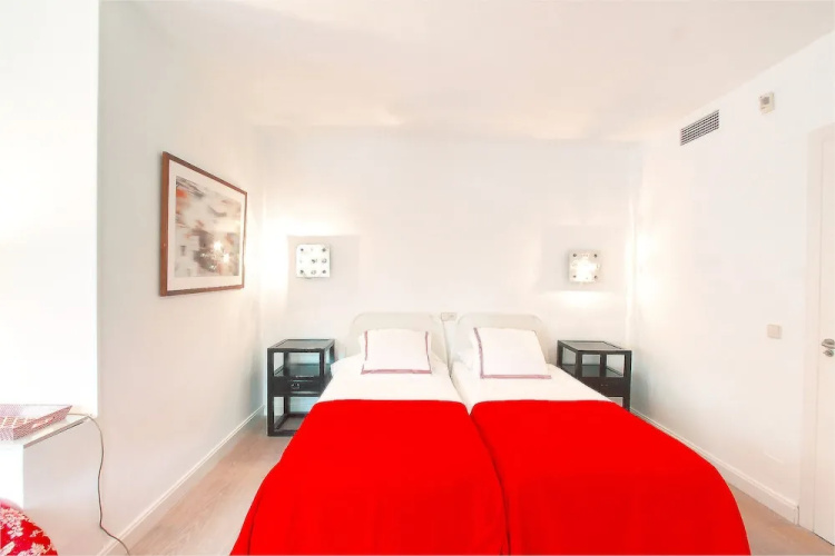 1097 Beachfront Apartment 50 Mtr Beach New Refurnished 2 Pool Areas