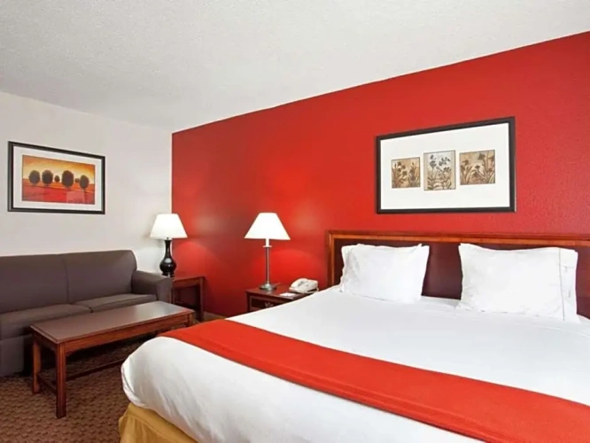 Deluxe Double Suite