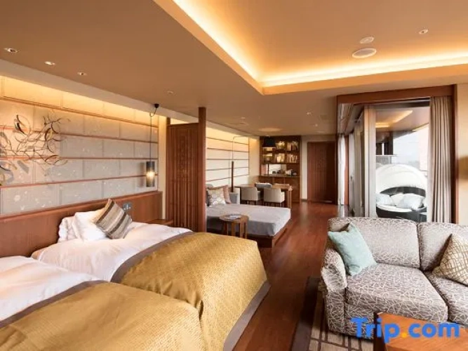 Premium Suite