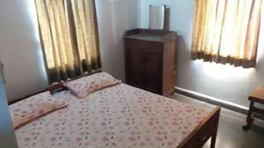Hotel Happy Home