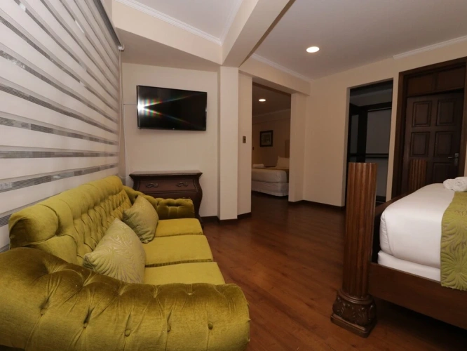 Standard Triple room