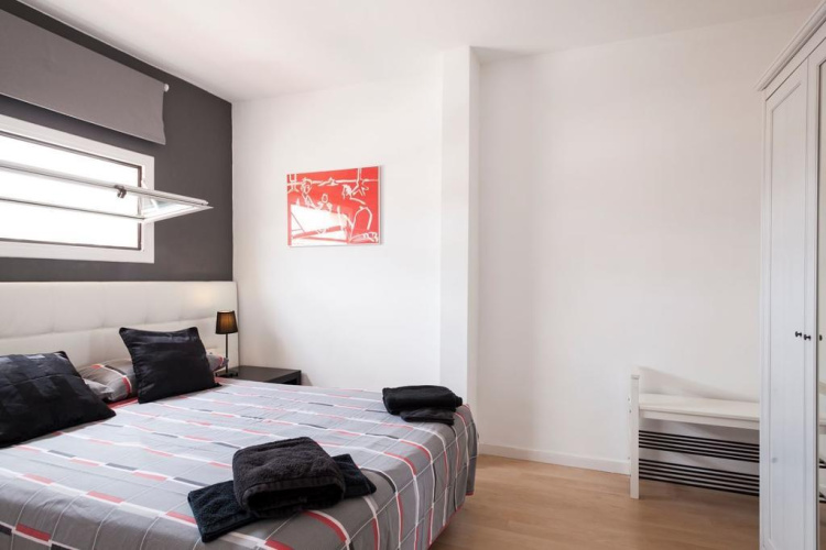 Apartamentos Tenor*