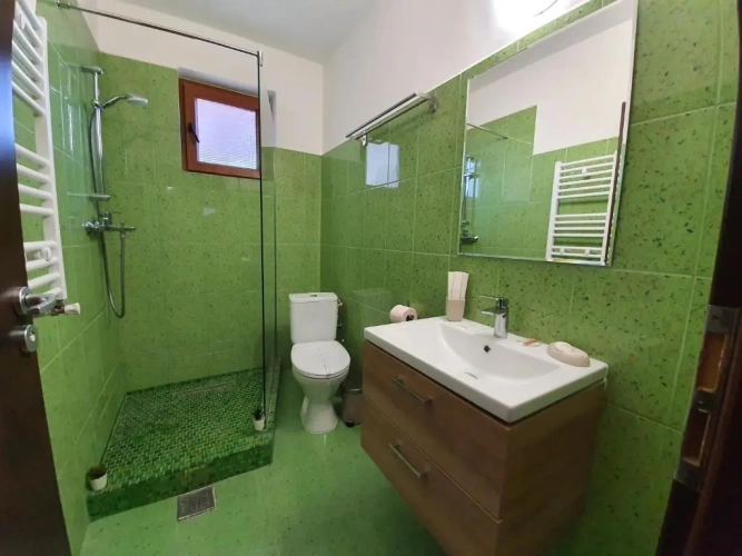 Standard Triple room with balcony