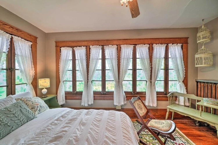 3 Bedrooms Cottage