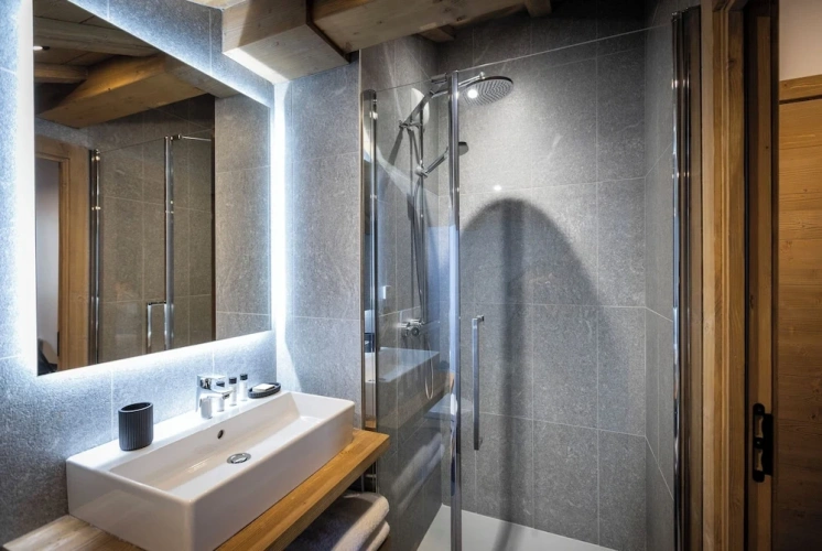 Premium room