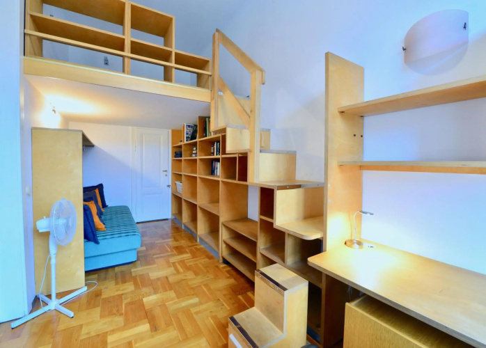 Stylish, Cosy & Central "Self-Check-In" Apartment
