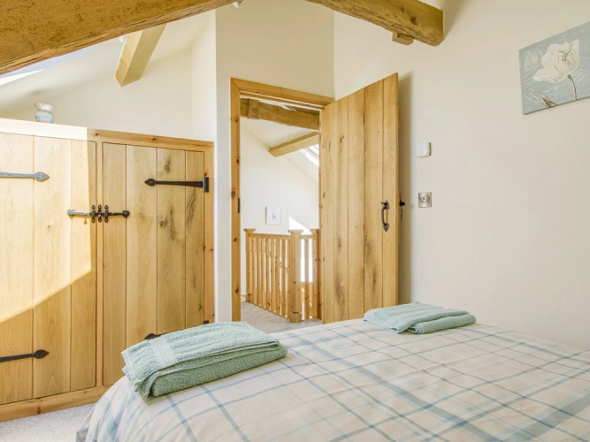 Orchard Barn