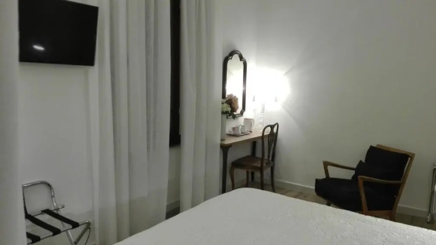 Standard Double room with view