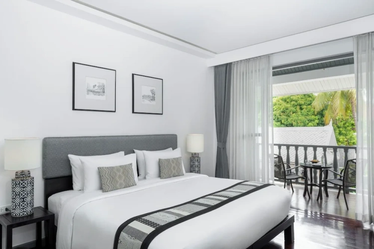 Deluxe Double room with view