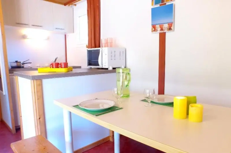 2 Bedrooms Quadruple Chalet