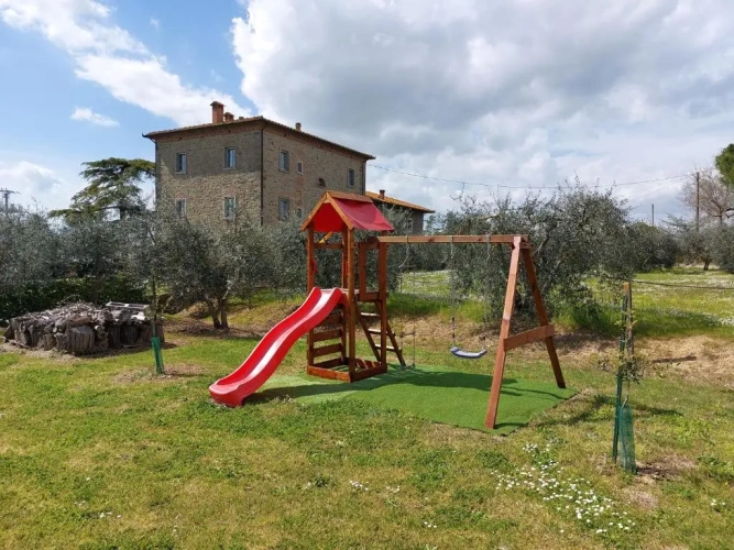 1 Bedroom Apartment with garden view