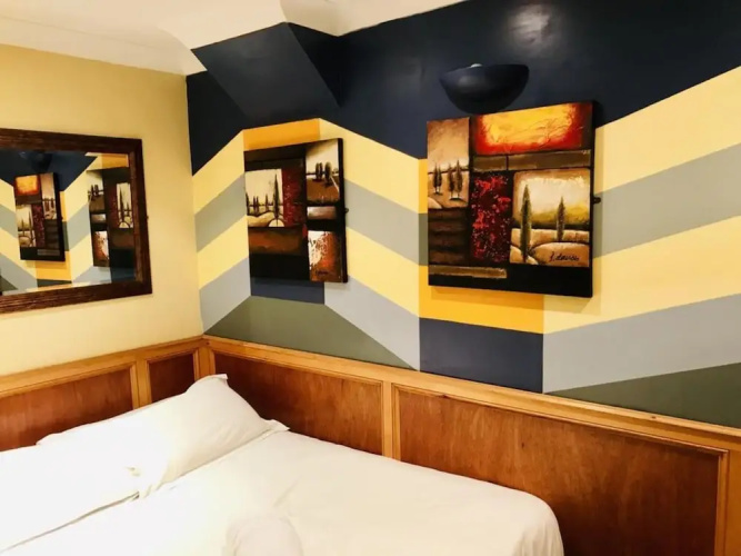 KX Rooms