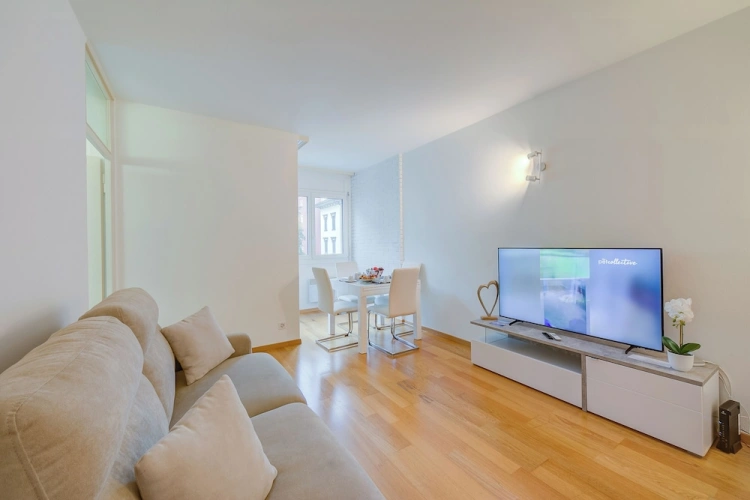 Family Apartment with balcony