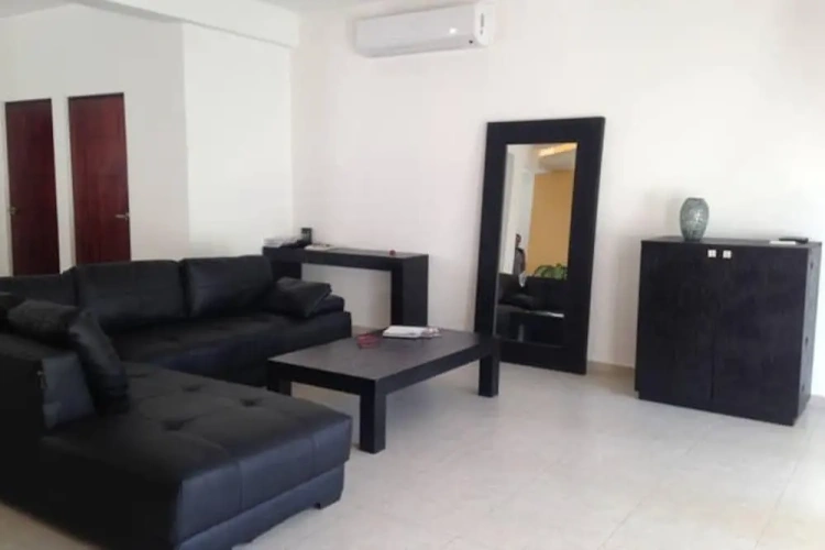 3 Bedrooms Standard Family room