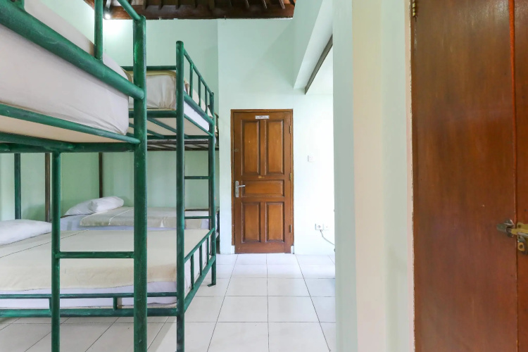 Buki Hostel Canggu - Adults Only
