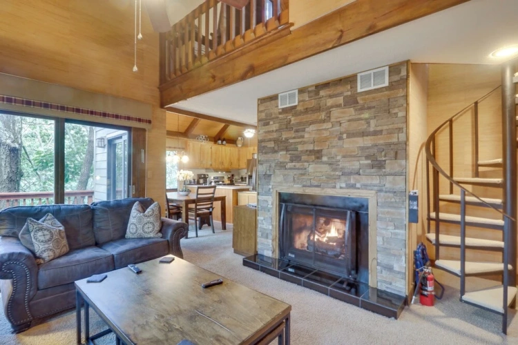 3 Bedrooms Cottage