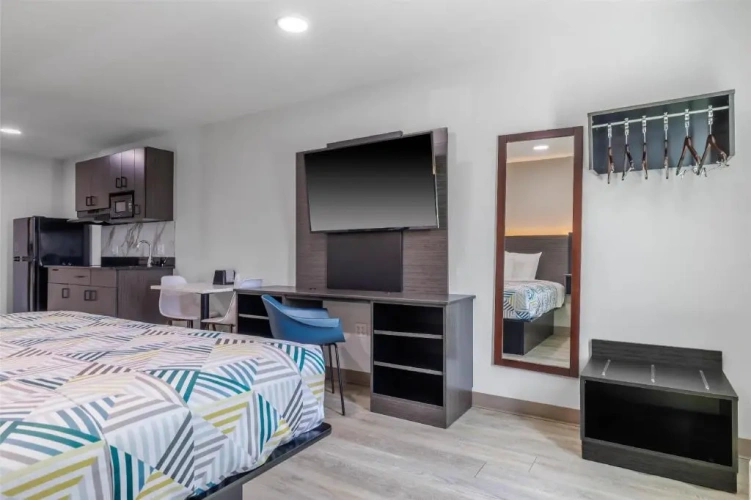 Guest rooms