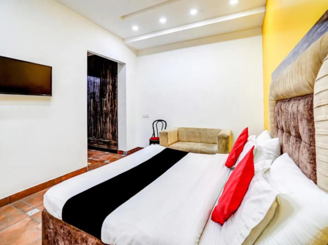 Hotel Mannat