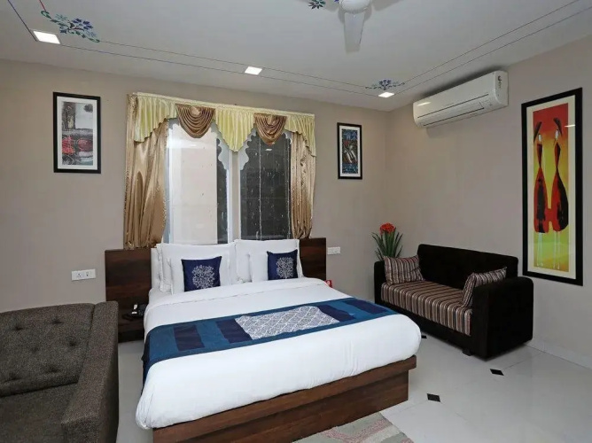 Hotel Kingfisher Udaipur